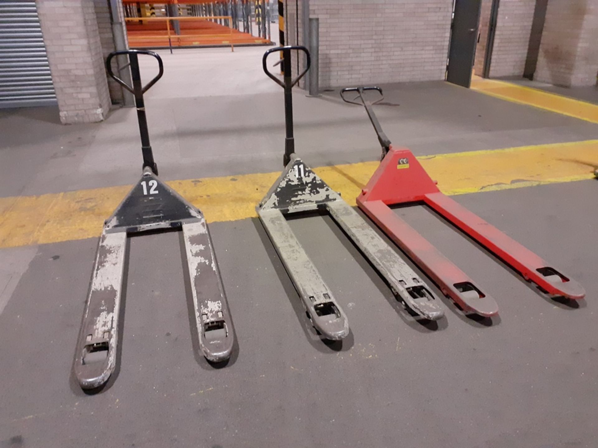 4 - Crown hand pallet trucks