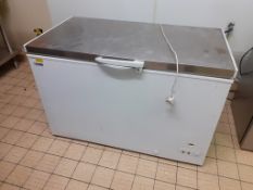 Scan frost by AHT CSF 401 chest freezer, s/n 1002210094