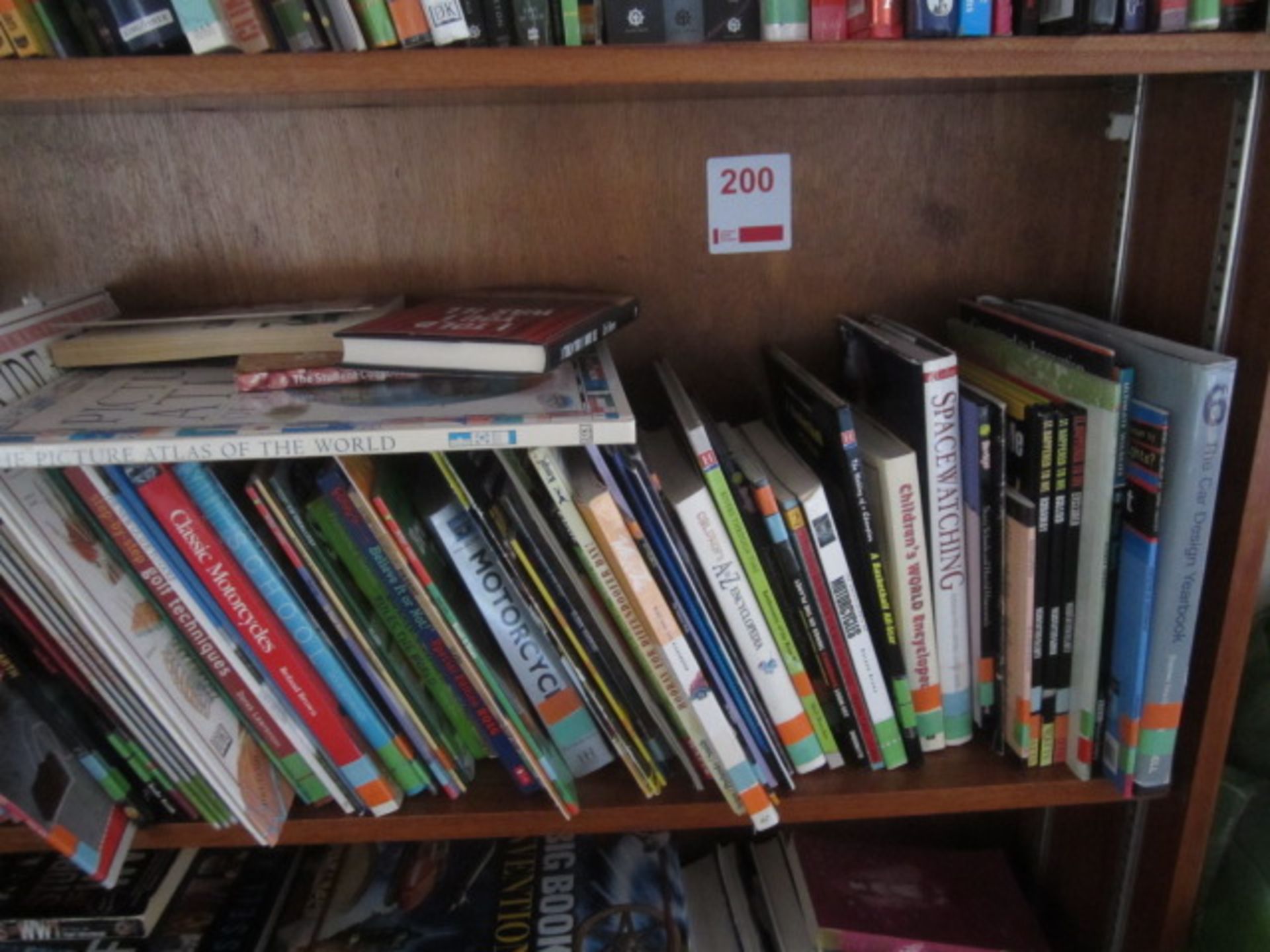 Wood effect bookcase with contents of assorted books,Located at main school,** Located at Shapwick - Image 4 of 9