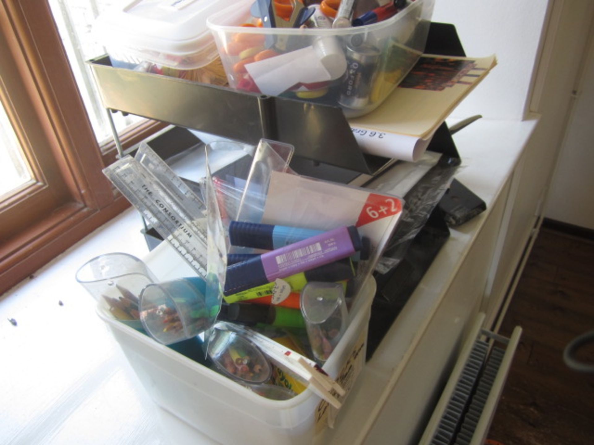 Wood effect storage unit with contents including pencils, colouring pencils, various books, - Image 11 of 11