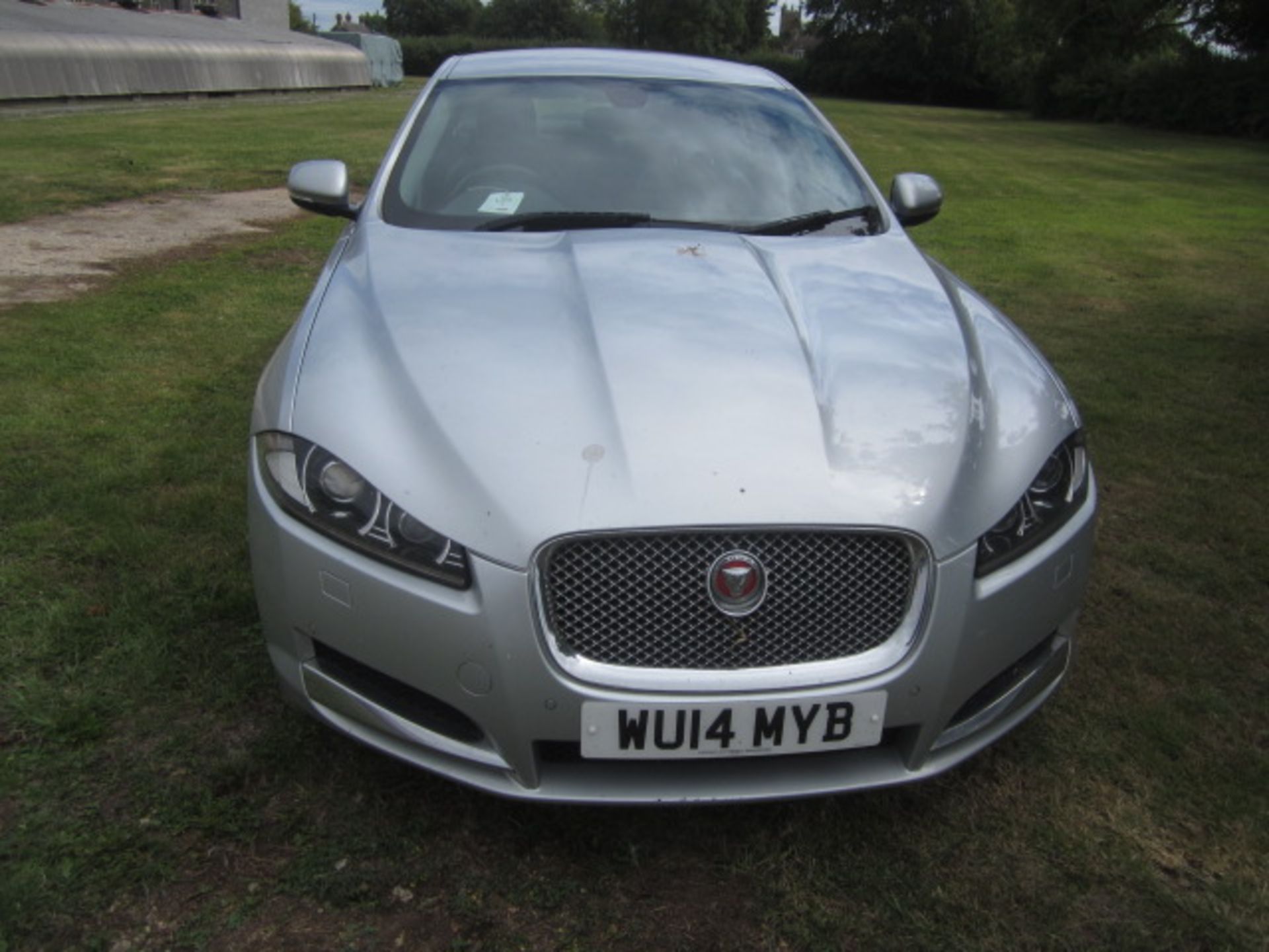 Jaguar XF Luxury 2.2D 200bhp Auto 4 door saloon.Registration: WU14 MYB. Recorded mileage: 97,979. - Image 6 of 22