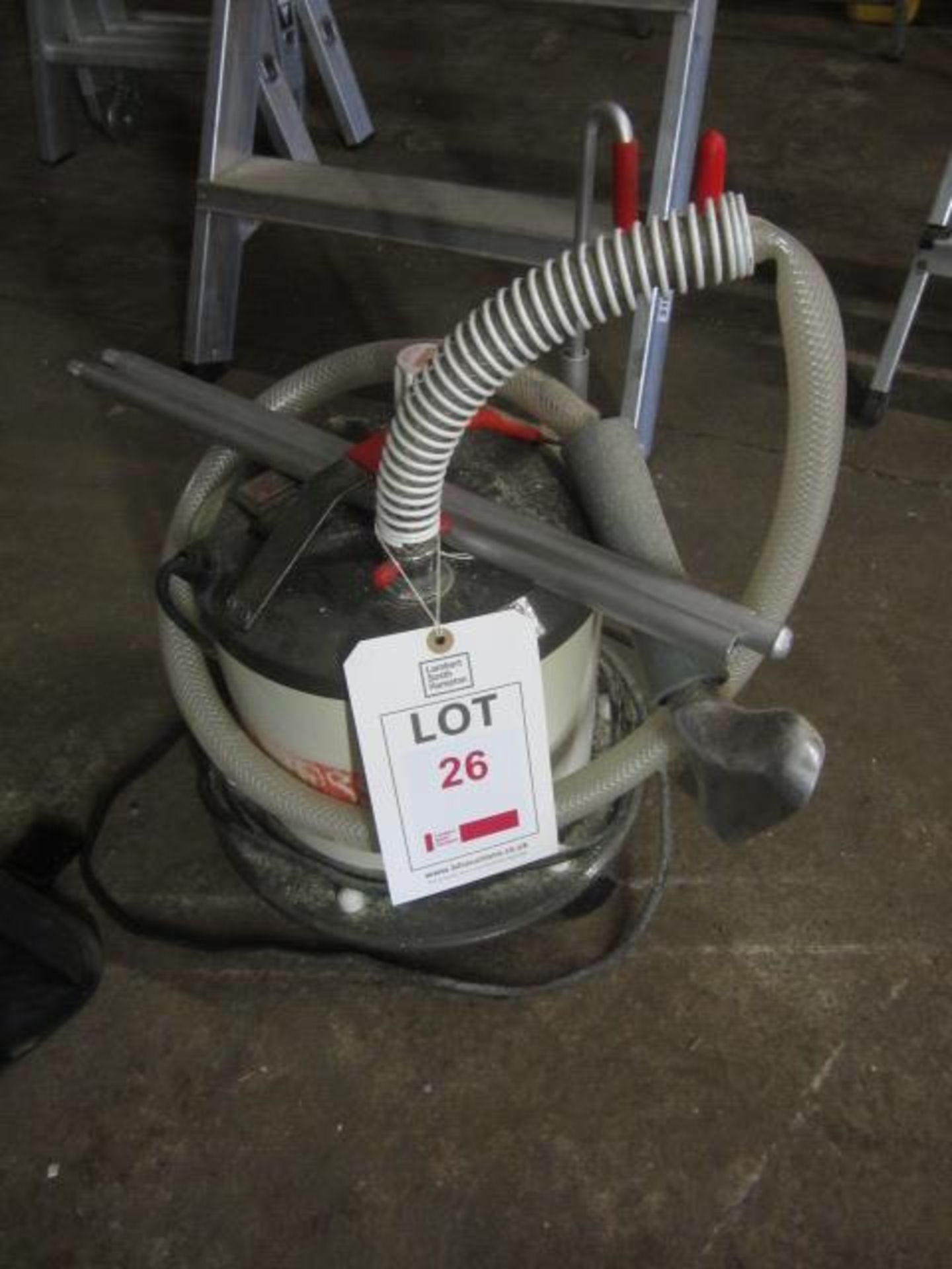 Propress Steamers upholstery cleaner 2500 Series, max 2L, 240v,** Located at Stoneford Farm,