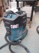 Makita 447M mobile dust extraction, Dustclass M, serial no. 0249184