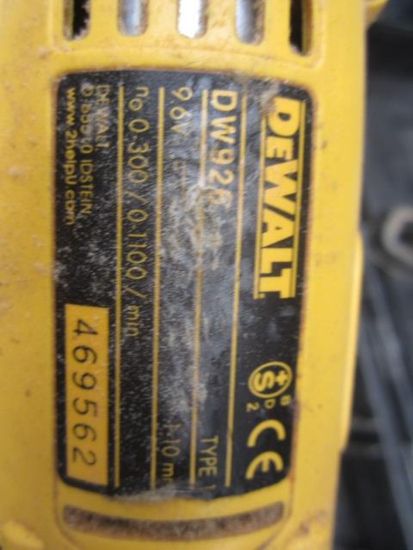 Dewalt DW925 cordless drill, charger & carry case, serial no. 469562 - Image 2 of 2