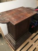 Old style wood altar, Size: 1060mm x 940mm x 870mm, with door