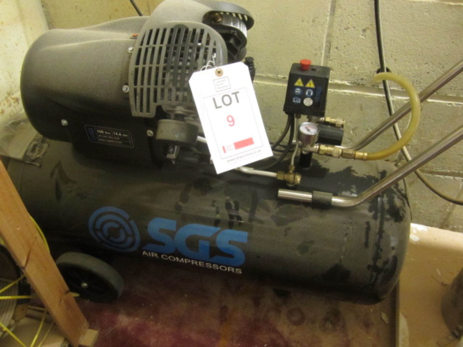 SGS SC100V mobile reciprocating air compressor, 100 litre, 3HP, 230v, 50Hz, 97db - Image 2 of 4