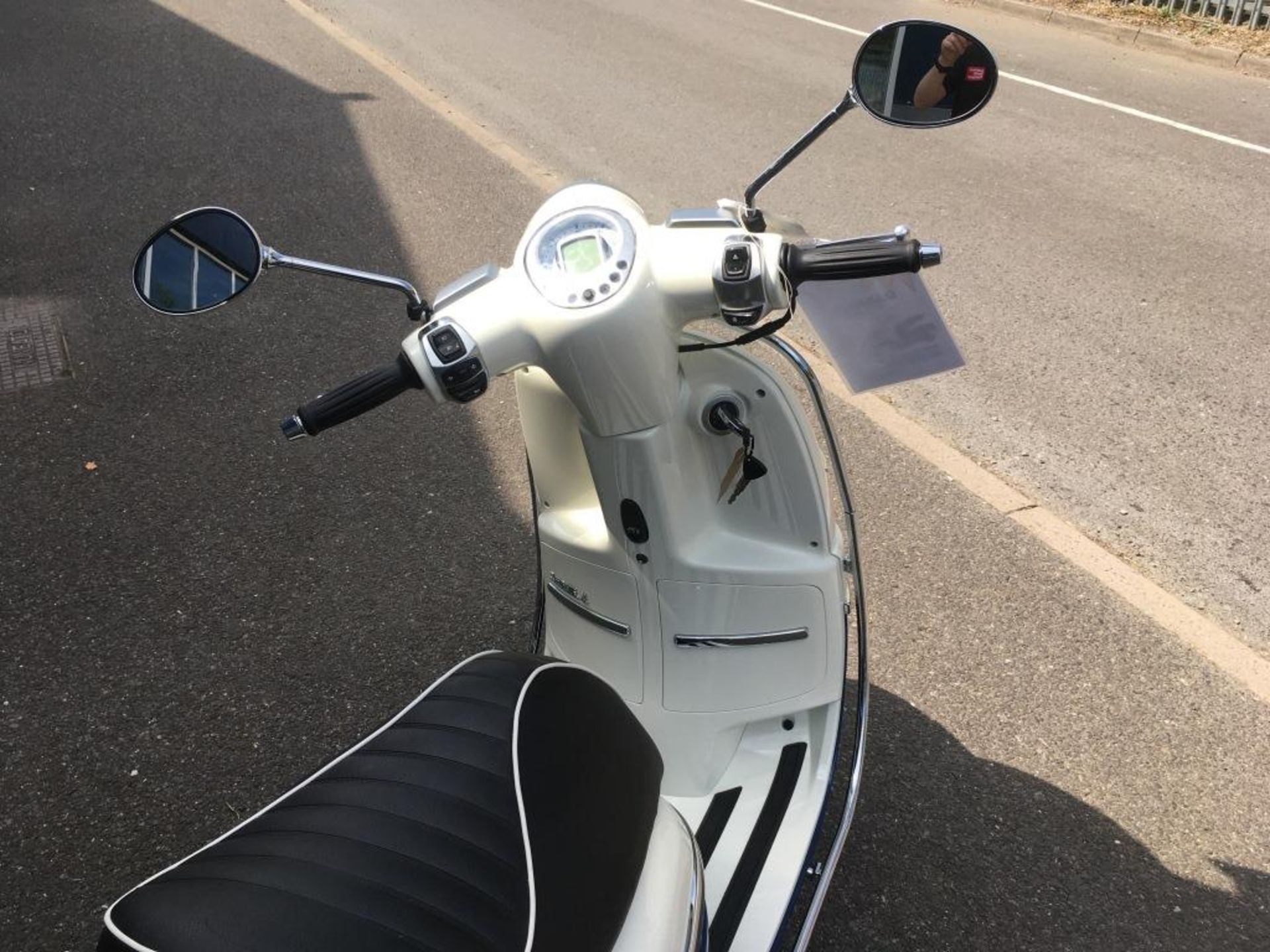 Peugeot Django 125 Evasion ABS moped, Unregistered and no certificate of conformity held, VIN: - Image 9 of 16