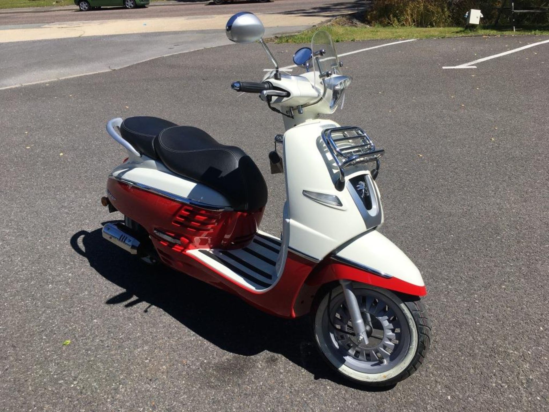 Peugeot Django 50 ID 2T moped, Registration number: HG69 CTZ (no V5 held), Date of Registration: