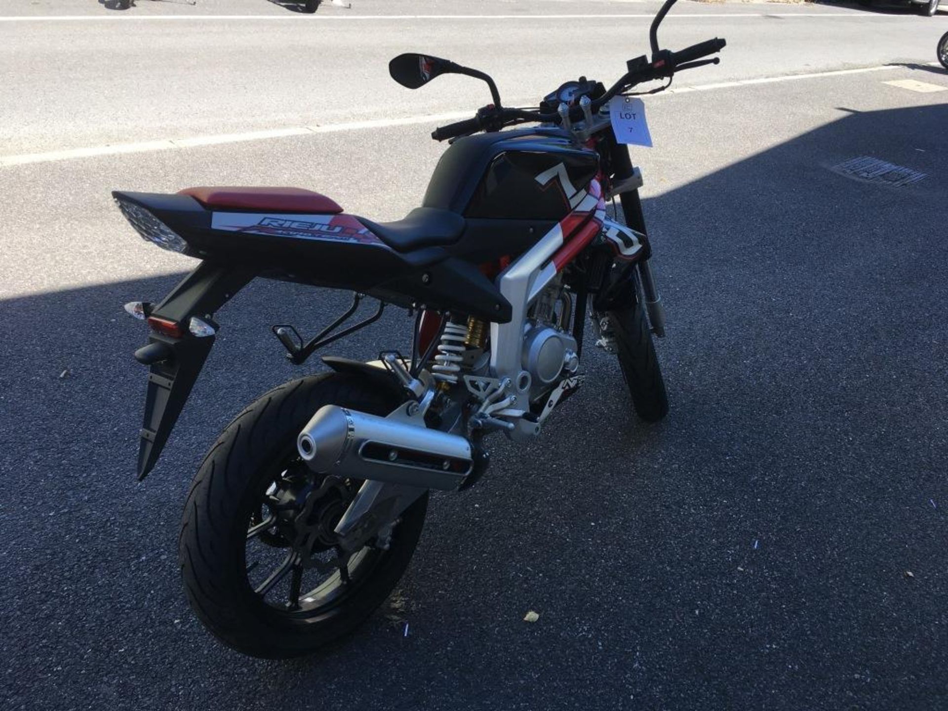 Rieju RS3 125 Naked motorcycle, Year of Manufacture: 2019, Unregistered and certificate of - Image 5 of 8