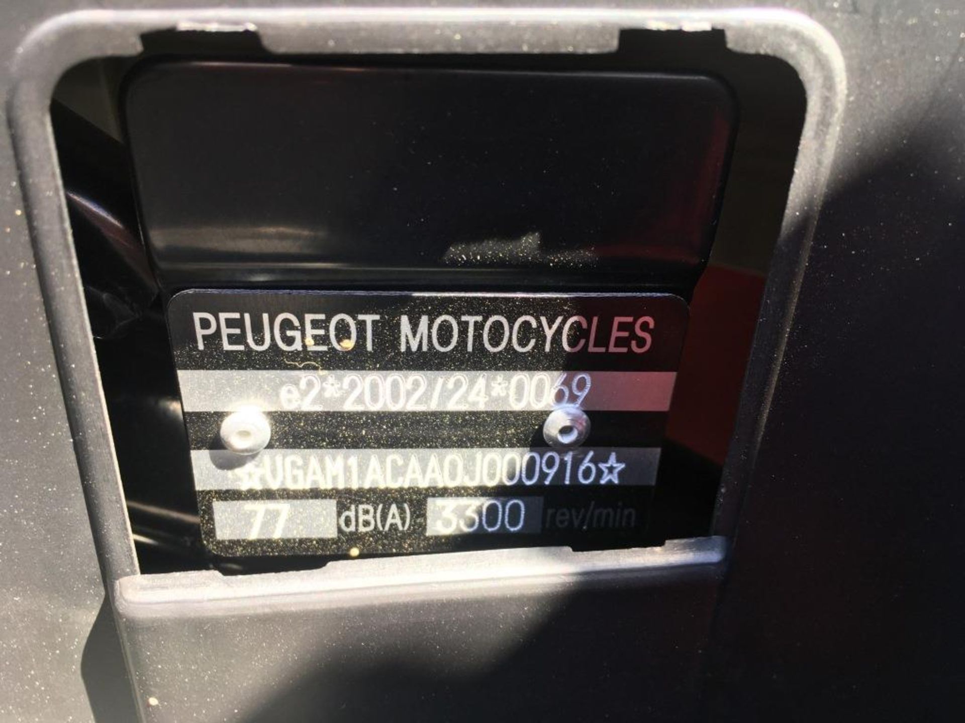 Peugeot Django 50 ID 2T moped, Registration number: HG69 CTZ (no V5 held), Date of Registration: - Image 2 of 13