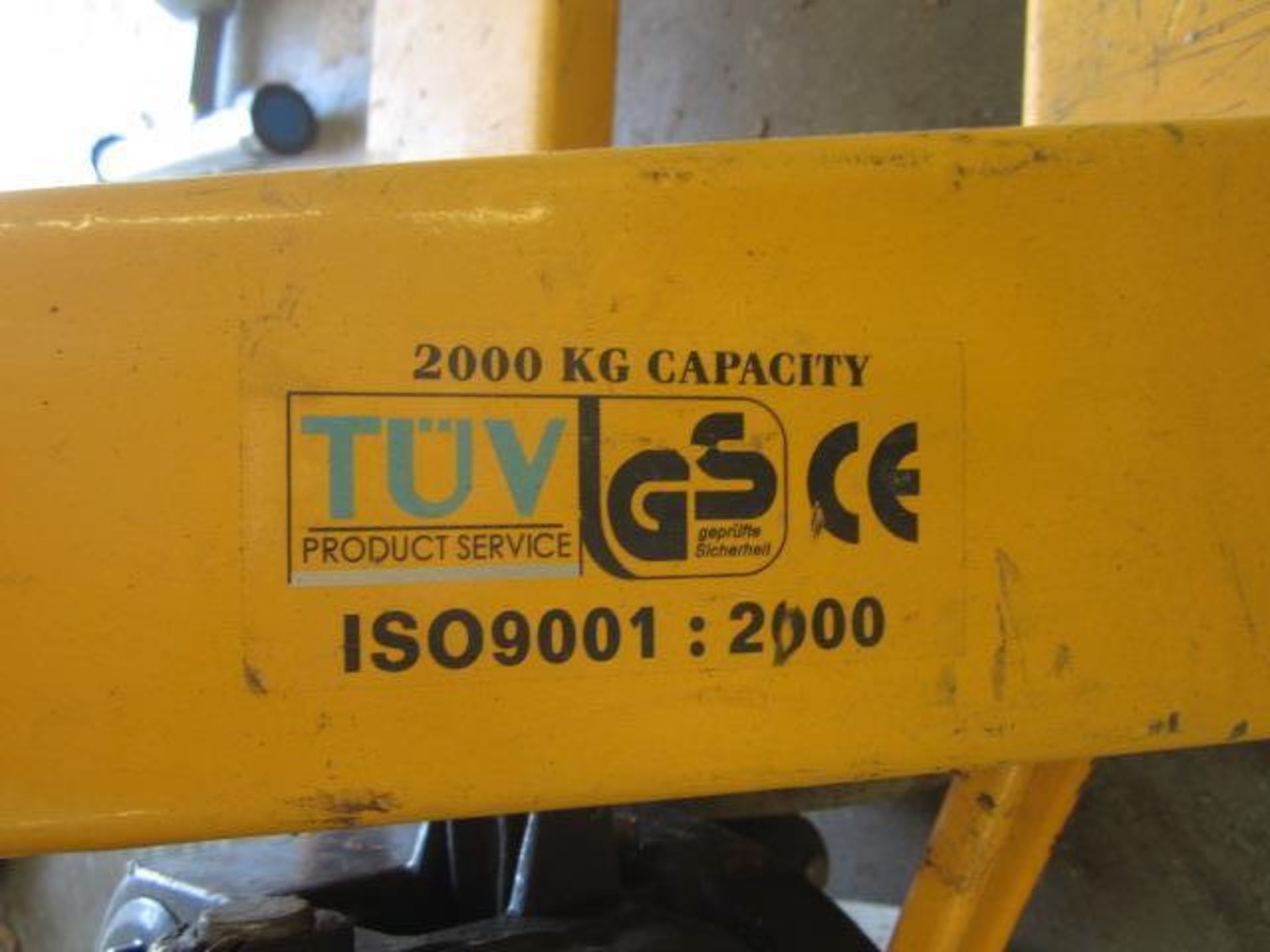 TUV hydraulic pallet truck - Image 2 of 3
