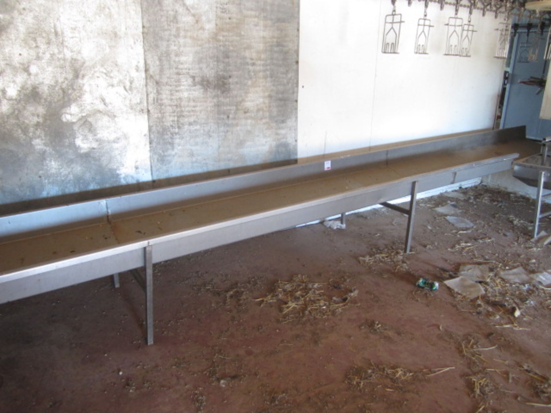 Stainless Steel freestanding bleed trough, approx. size: 6m x 780mm