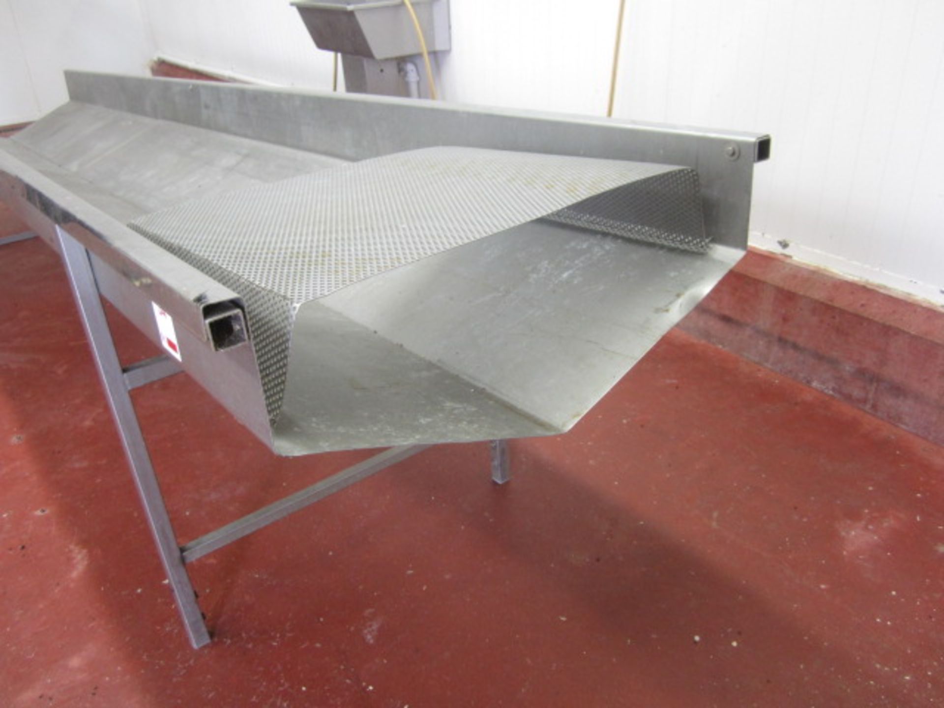 Stainless Steel freestanding blood trough, approx. size 4m x 760mm - Image 2 of 3