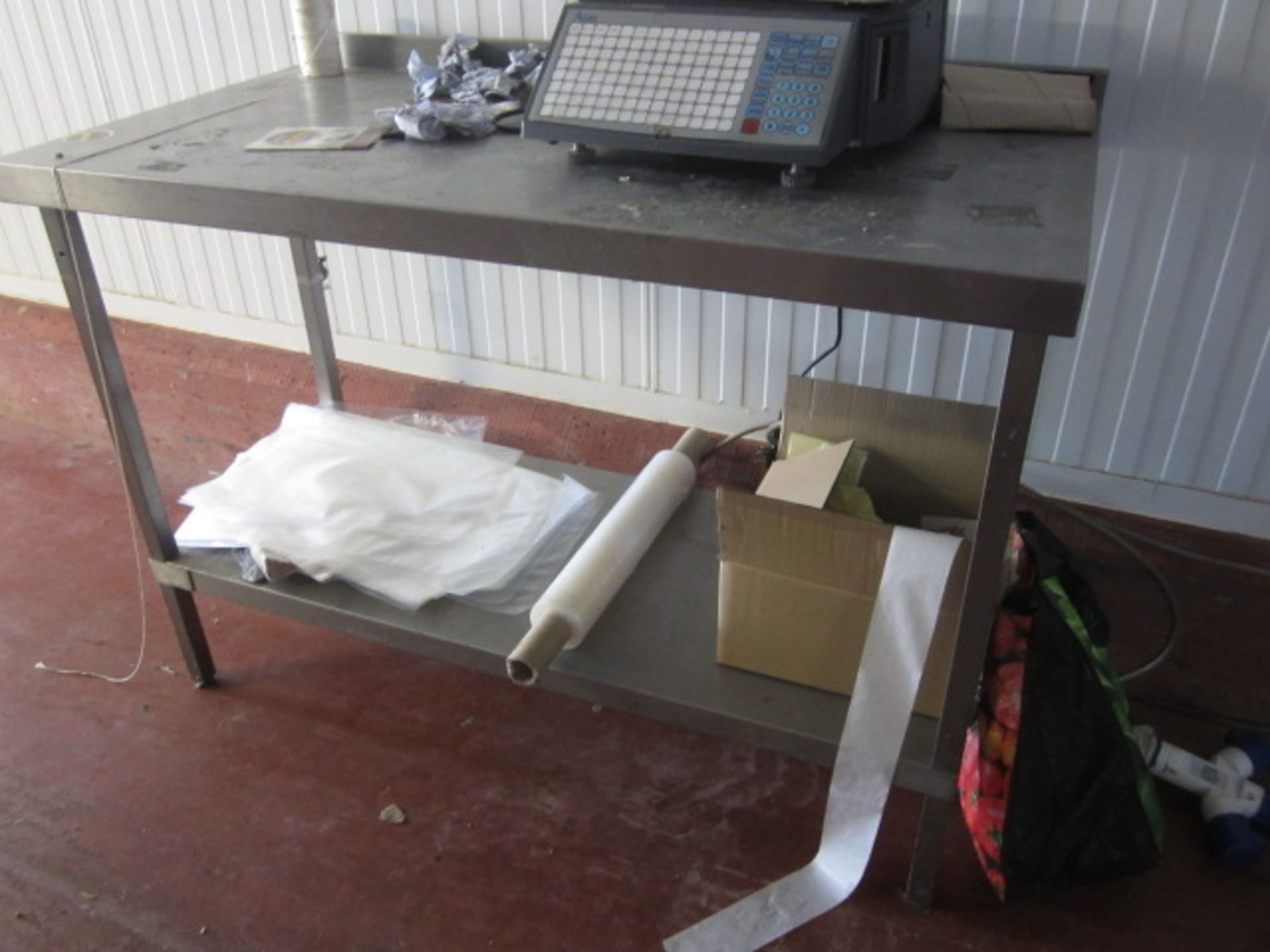 2 x assorted stainless preparation work tables, 1200mm x 600mmm / 1600mm x 800mm - Image 3 of 4