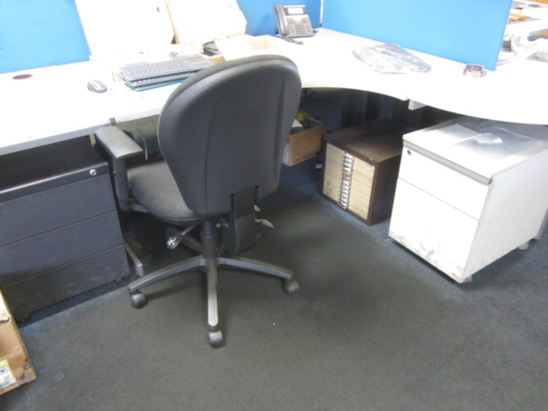 Four grey melamine corner workstations, two semi circle end sections, two tables, six under desk - Image 3 of 7