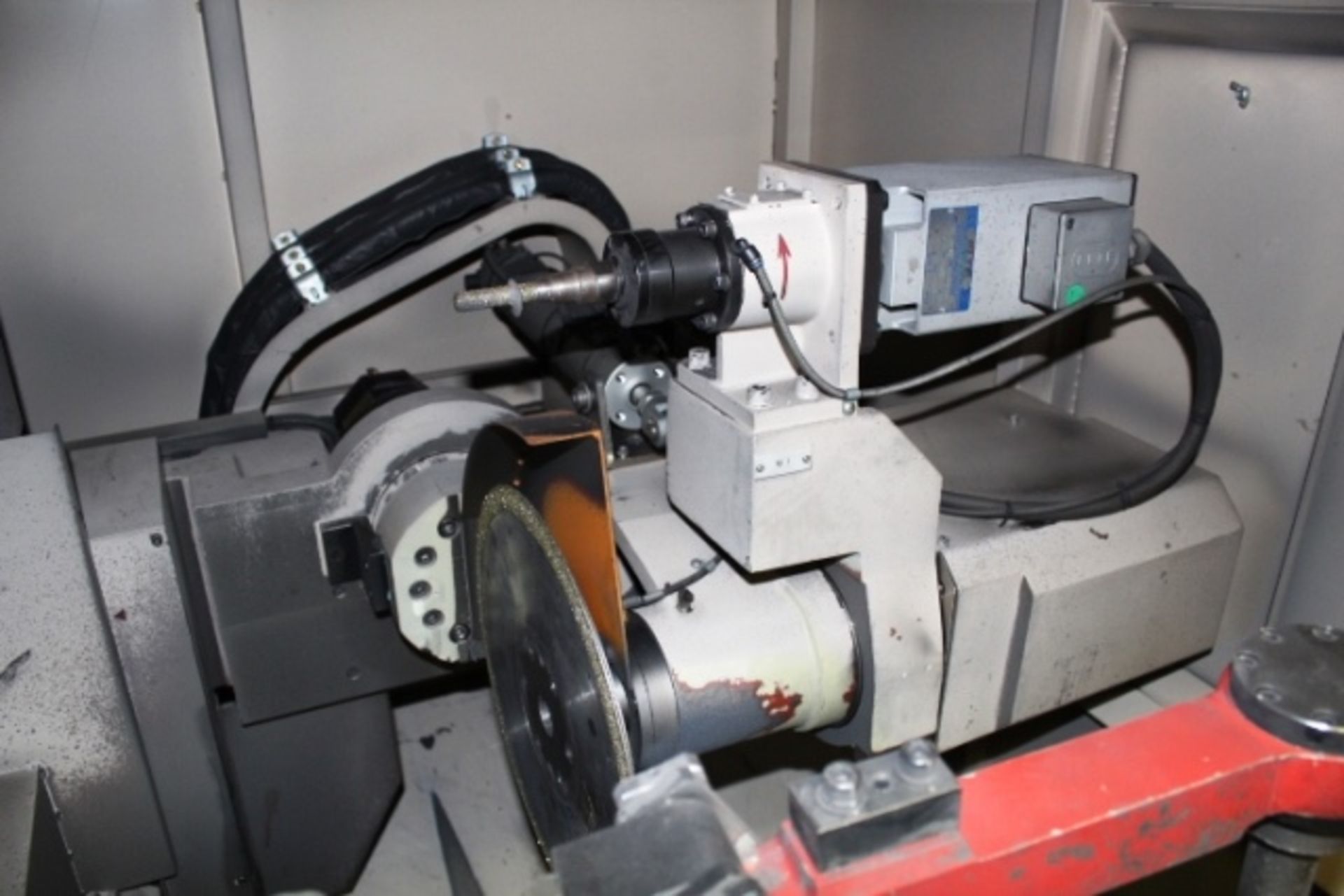 Koyama Barinder 400 automatic twin head grinding machine with rotary arm, model X6-FDH22R-443GRS, - Image 3 of 6