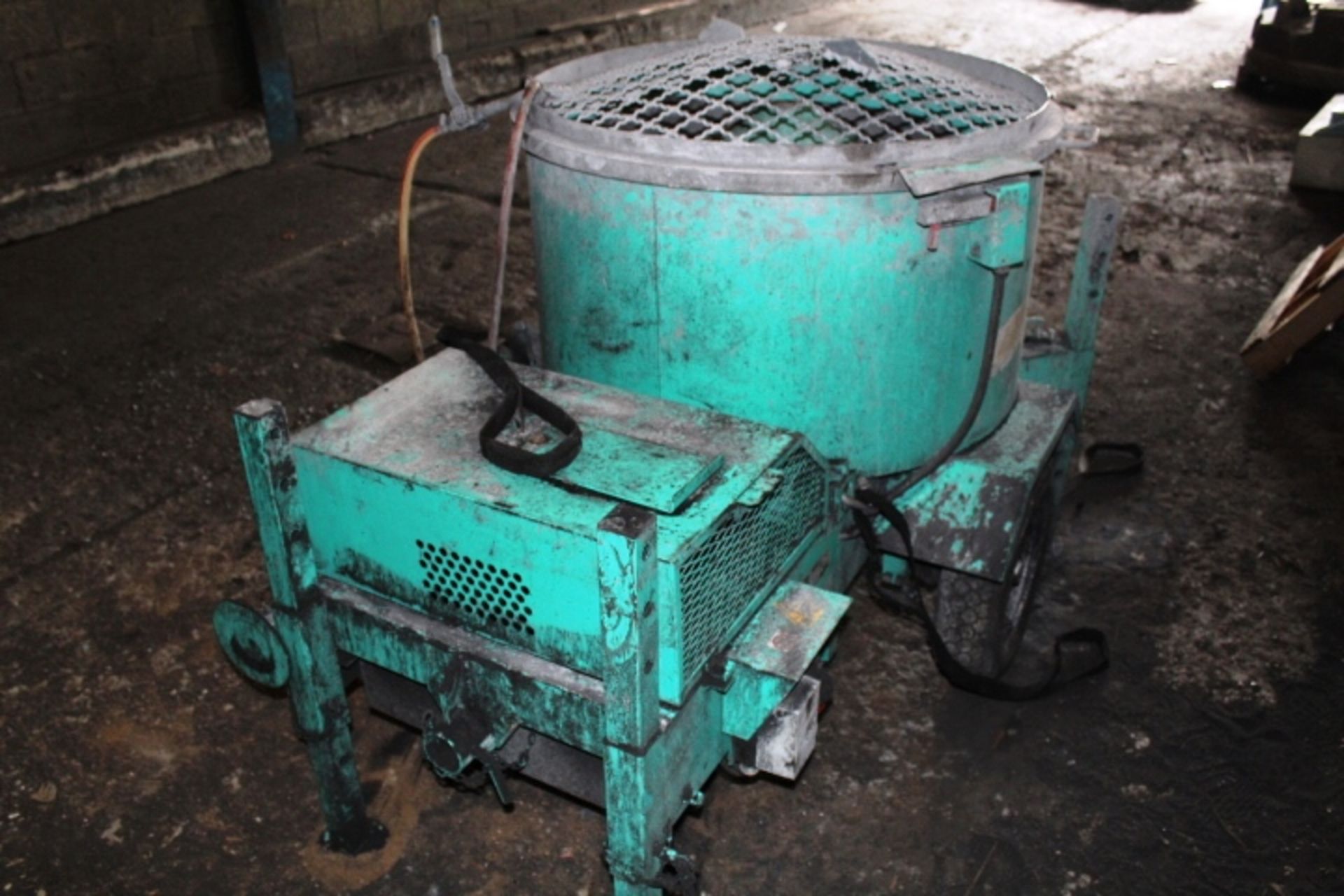 IMER Setic Refractories mix 360 mobile mixer, serial no. 0001004722 (2012) - Image 3 of 5