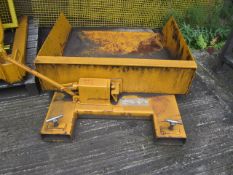 BFS forklift mountable scrapping bucket, model LR525, SWL 500kg (2018), with tip facility