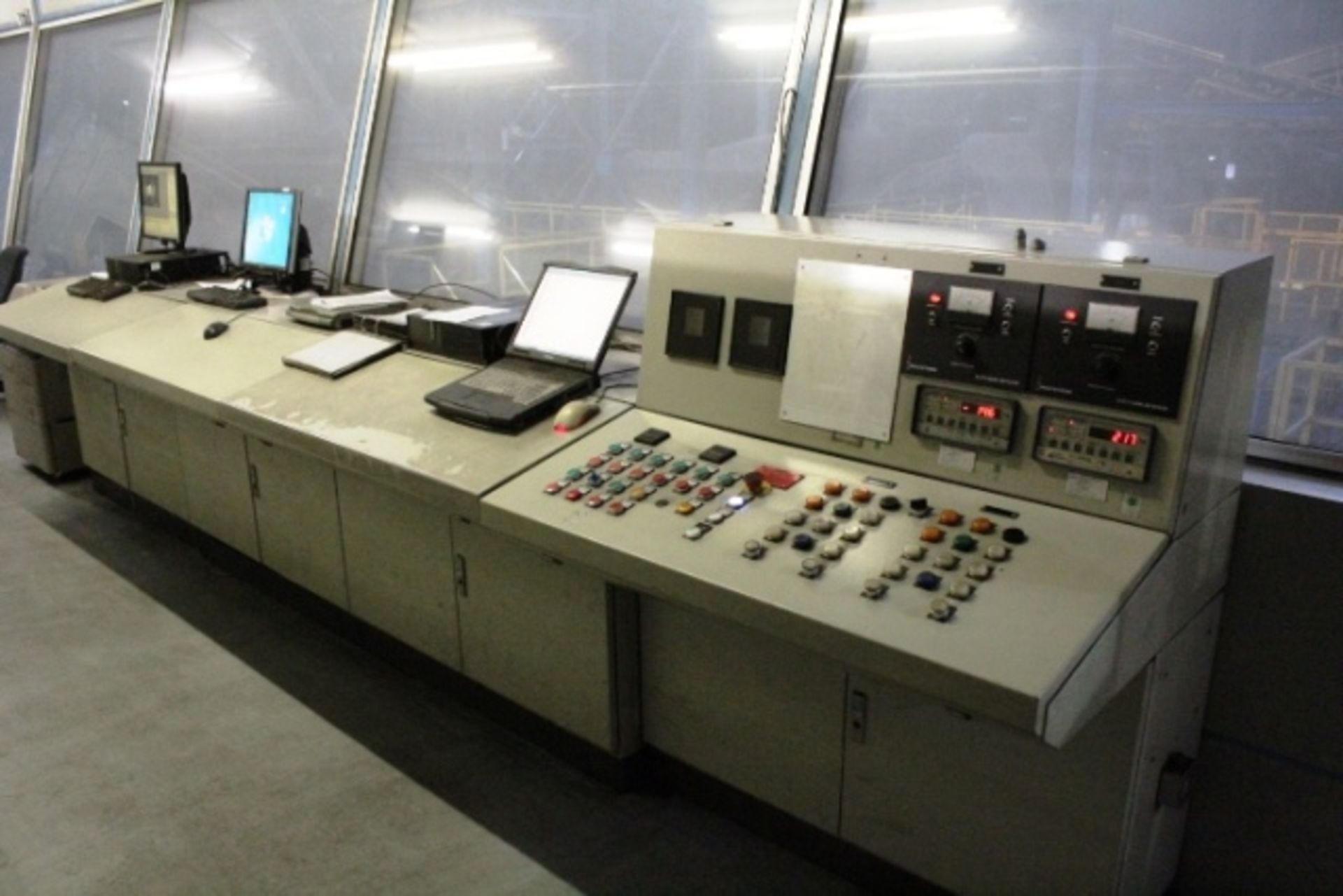 Main extensive control panels and associated equipment located within the control room, control room - Image 7 of 10