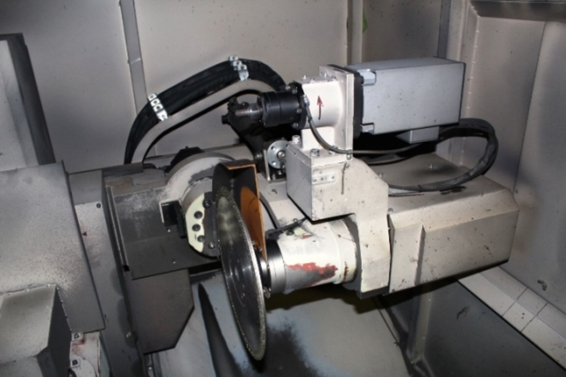 Koyama Barinder 400 automatic twin head grinding machine with rotary arm, model X6-FDH22R-443GRS, - Image 3 of 6