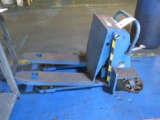 Gruse hydraulic foot operated pallet truck, type DN1000, SWL 1000kg (2006)