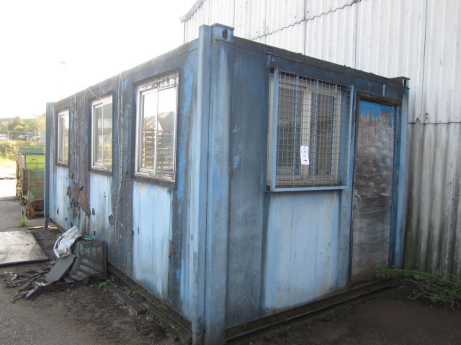 Jackleg anti vandal site office with six windows, single door, approx. size 6 x 2.5m