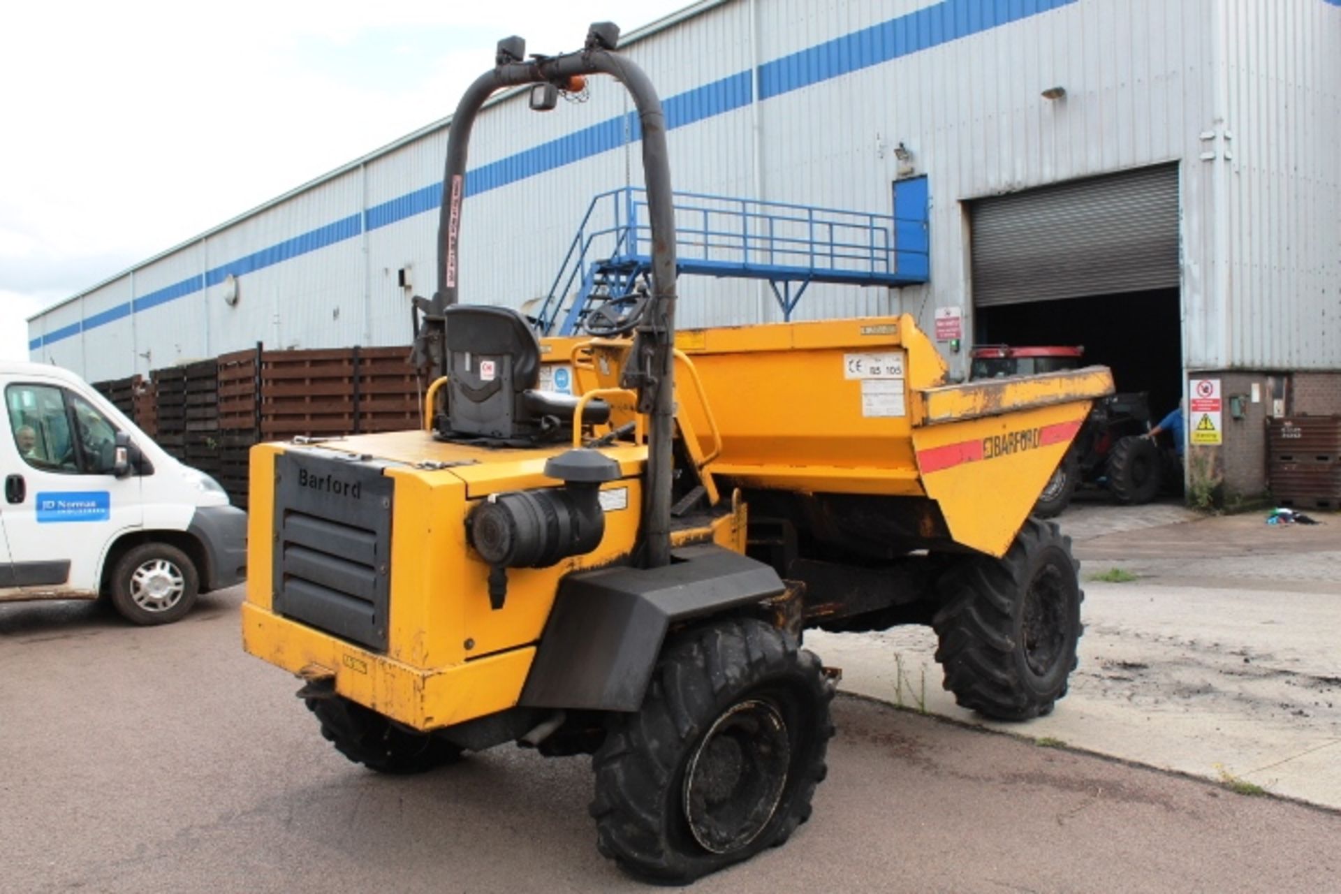 Barford SX6000 articulated diesel dump truck, serial no. SX61 354/SESK0879 (2005), rated capacity - Image 2 of 11