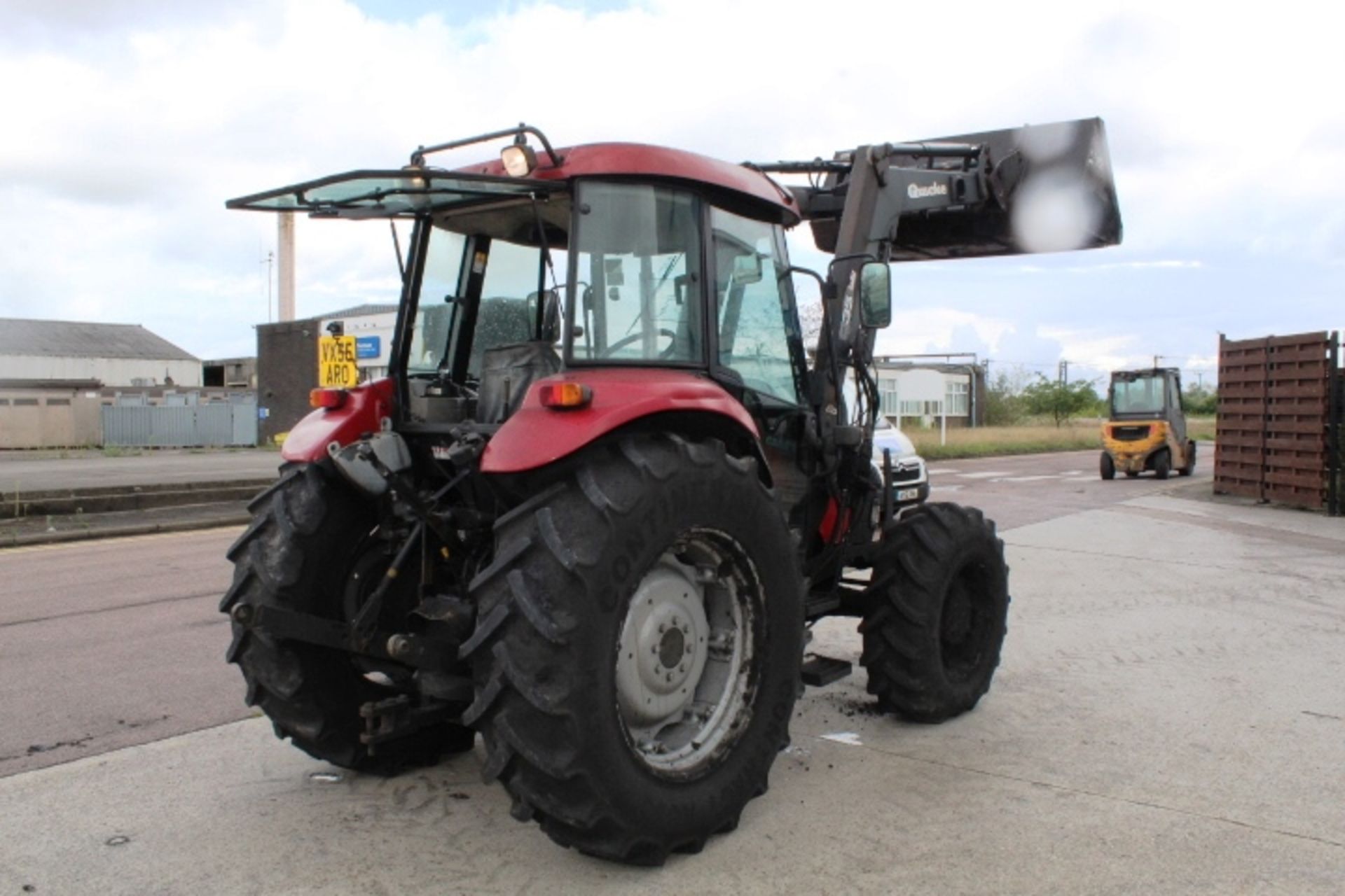 Case III JX80 tractor, ID HJJ037491, reg no: VX55 ARO (2006), recorded hours 1890.4, Quicke Q35 - Image 5 of 12
