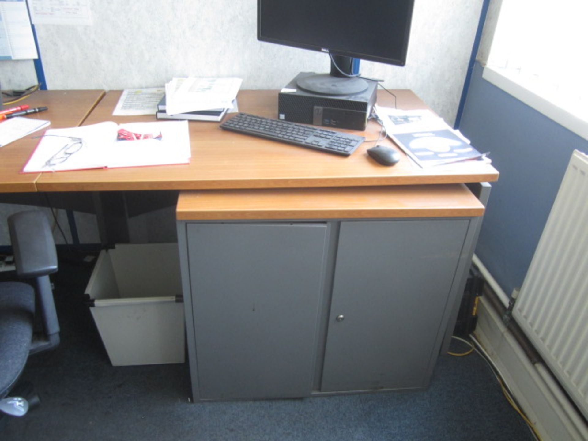 Dark wood effect corner workstation table, 2 door under desk storage unit, 2 drawer pedestal unit, - Image 3 of 3