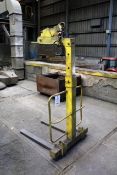 Crane attaching 2000kg set of forks, Please note: purchaser must ensure thorough examination is