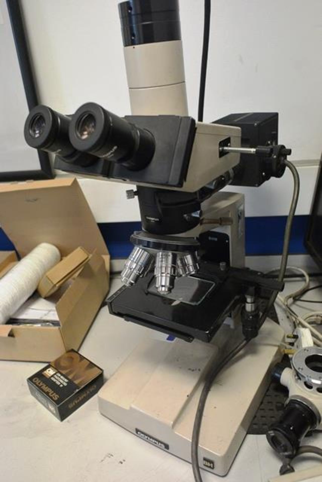 Olympus BHM digital microscope, serial no. 679080, with Leica DFC 295 colour camera, and - Image 3 of 3