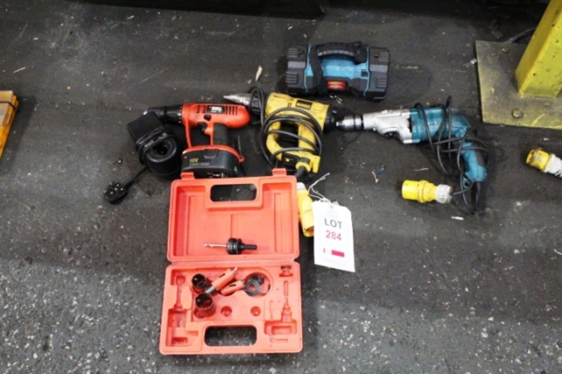 Makita 110w drill, Black & Decker 18v cordless drill, Dewalt hot air gun, and a Lighthouse