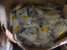 Quantity of TY 125-40-100 cable ties