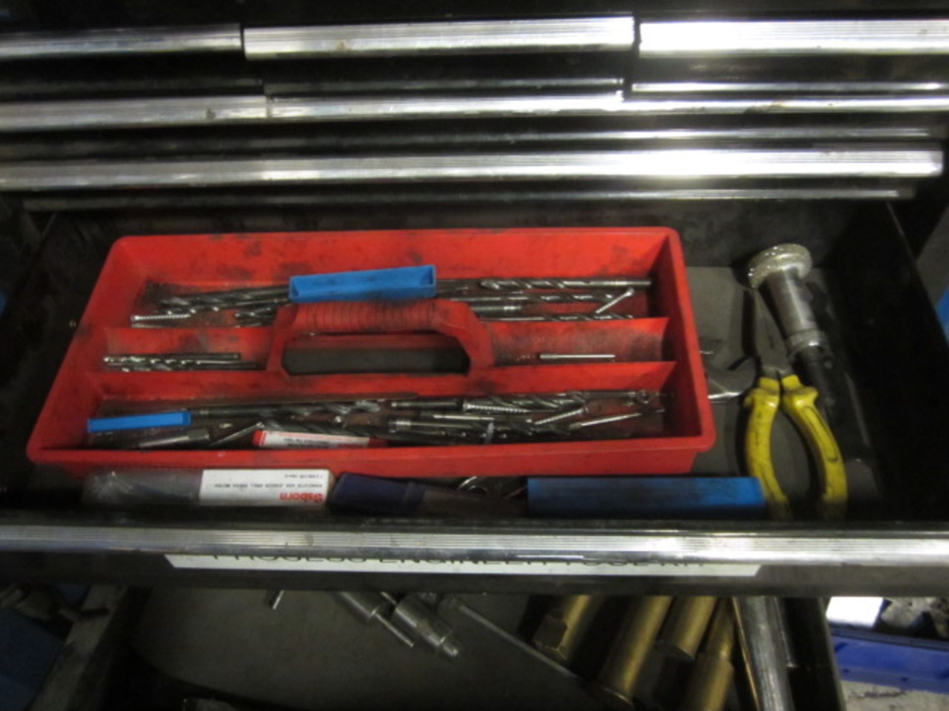 SGS mobile multidrawer tool box with contents incl. files, drill bits, mallet, hammers, screwdrivers - Image 4 of 9