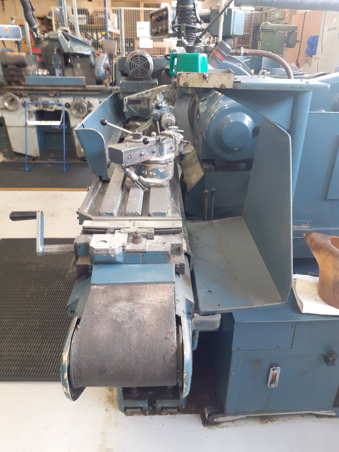 Jones & Shipman Model 1052 10" x 40" universal cylindrical grinding machine - Image 2 of 14