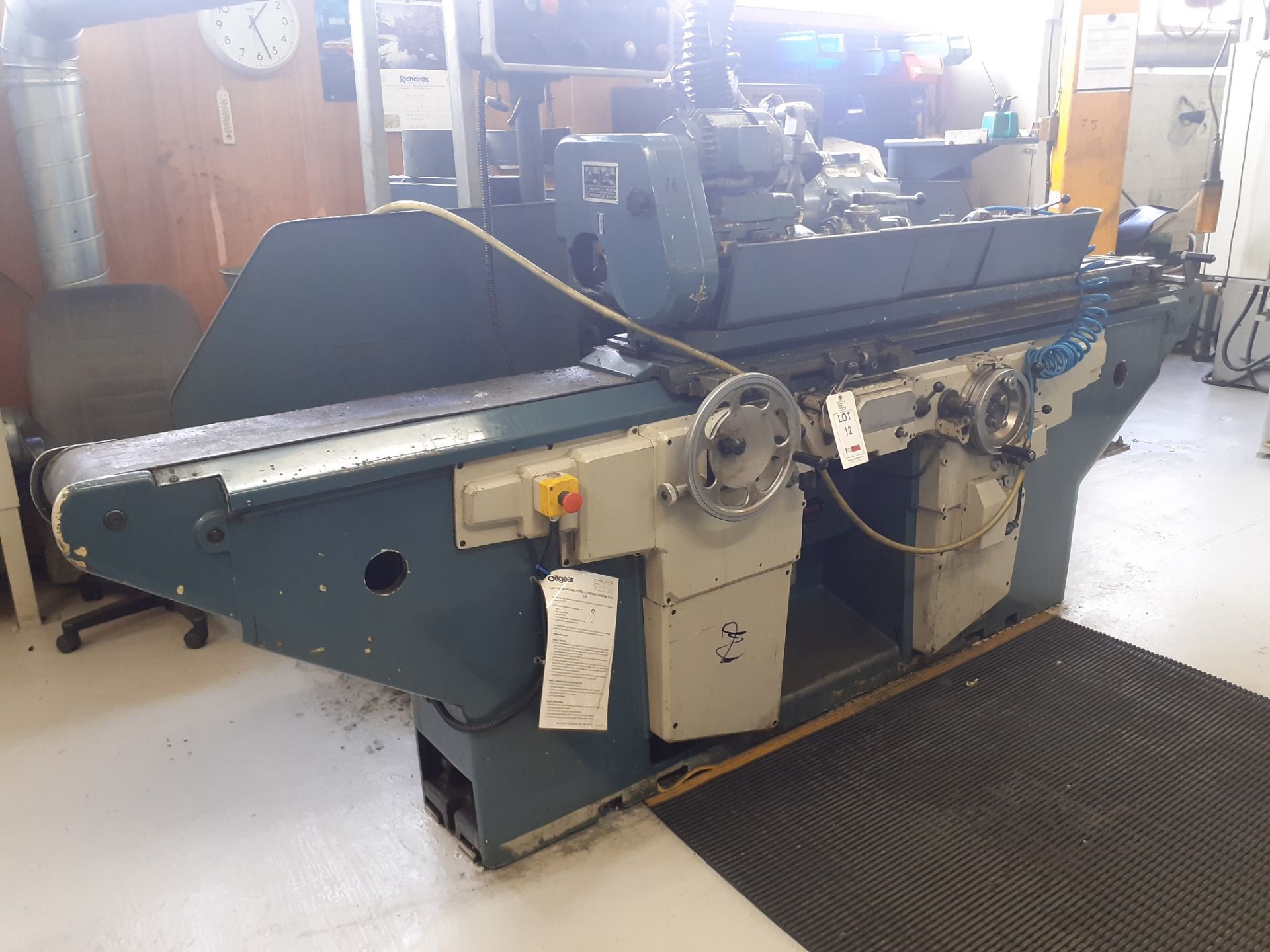 Jones & Shipman Model 1052 10" x 40" universal cylindrical grinding machine