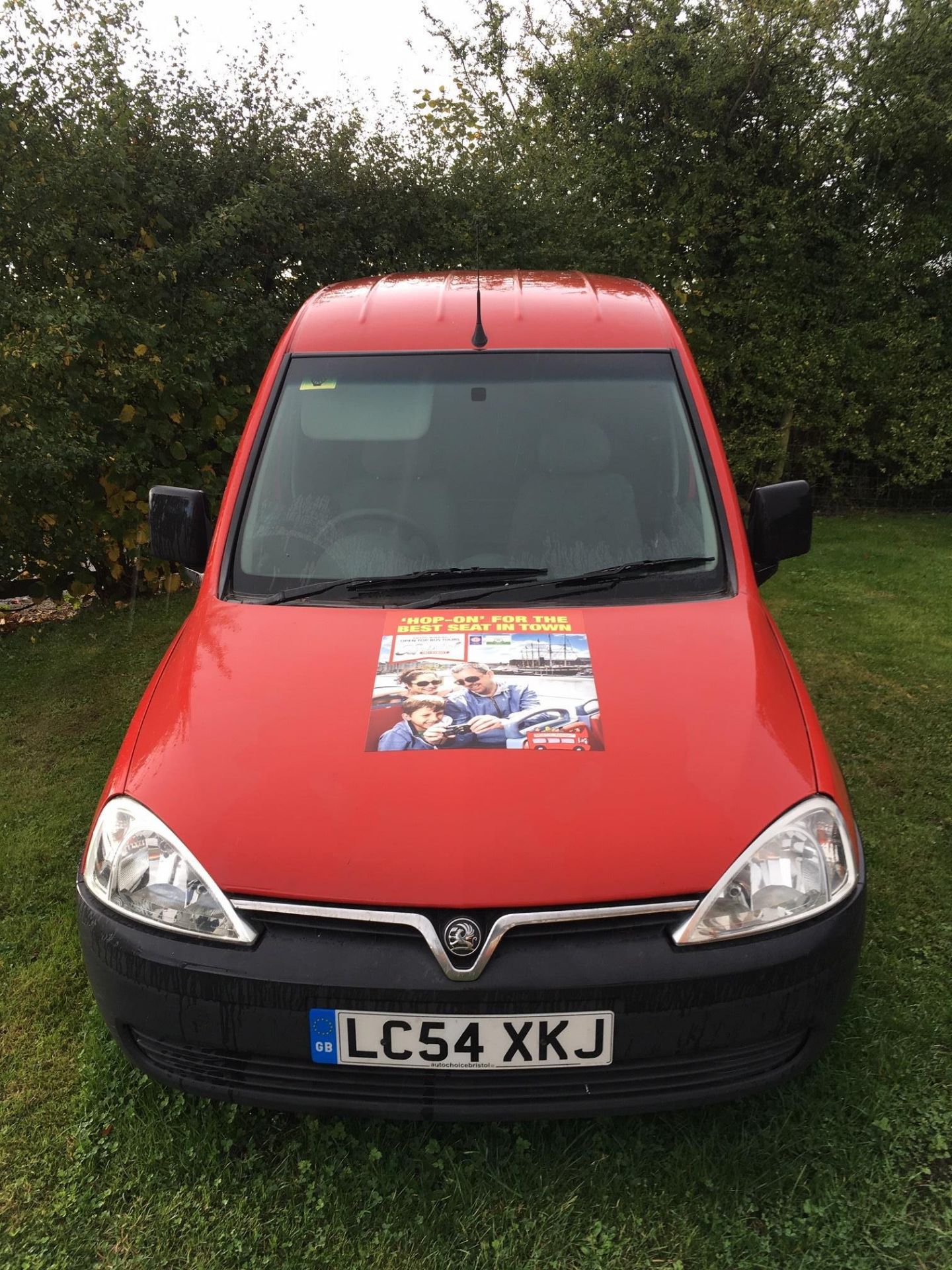 Vauxhall Combo 1700 CDTi panel van, MOT: 14/11/20, mileage: 88,432, Reg: LC54 XKJ. Please note: - Image 2 of 7