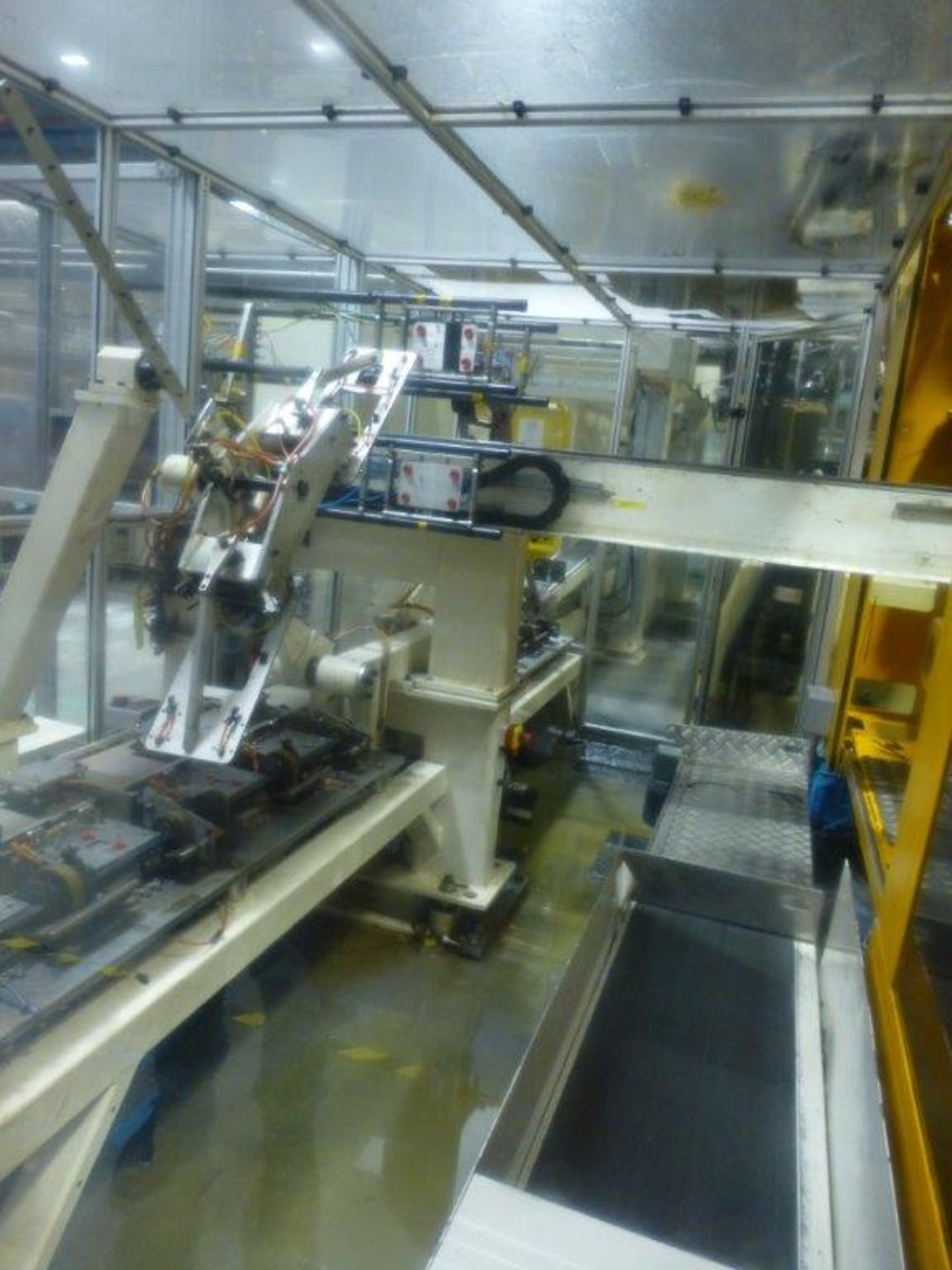 GMAT M111 DVD Automation traversing Beam take-off Robot, serial No P178 (2005) with dual 8 Case - Image 4 of 6