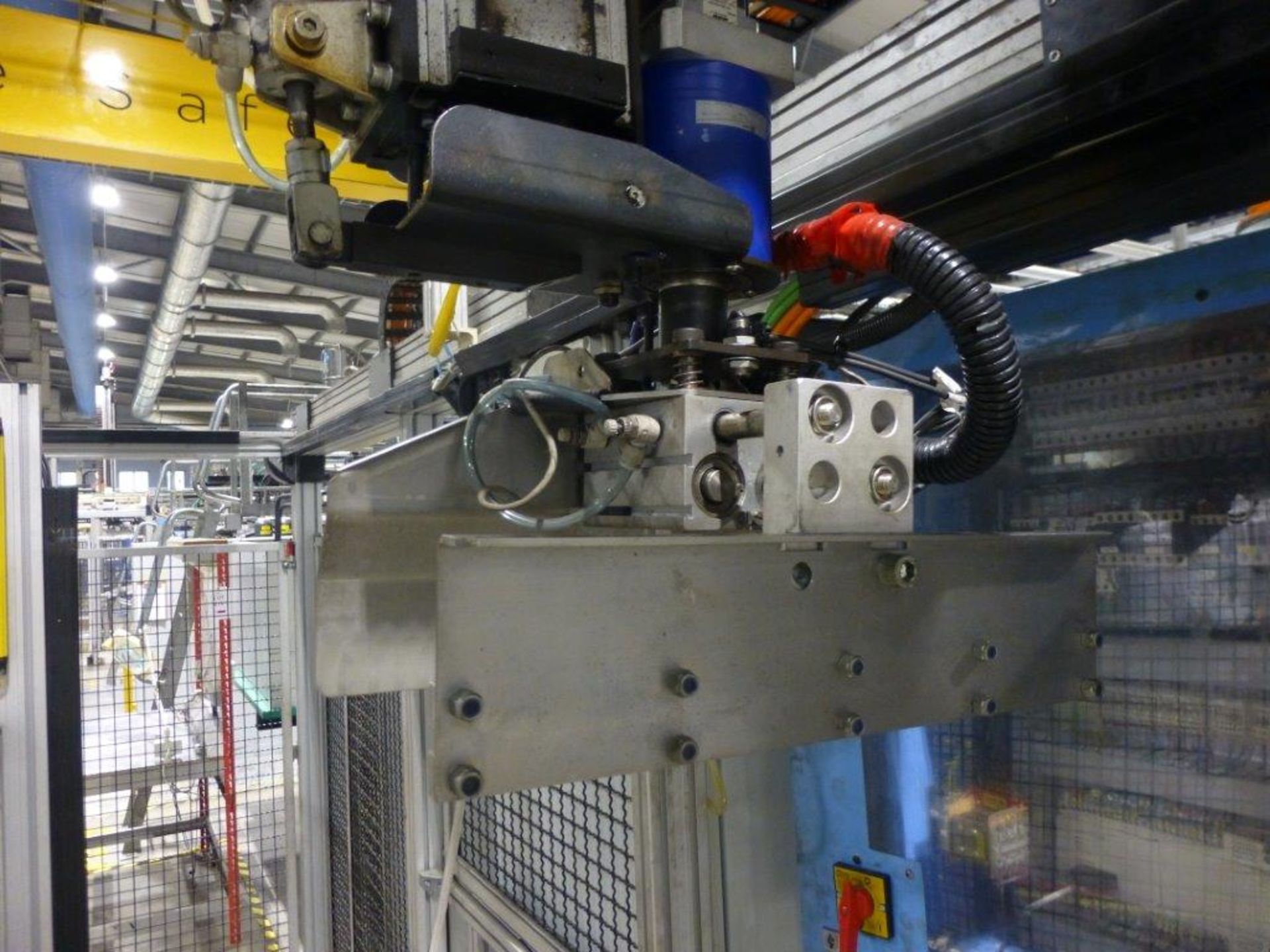 SCM Handling twin pallet robot palletiser, serial No. BC4272-SI4478-10.04-B07, plant No 10964 with - Bild 5 aus 7