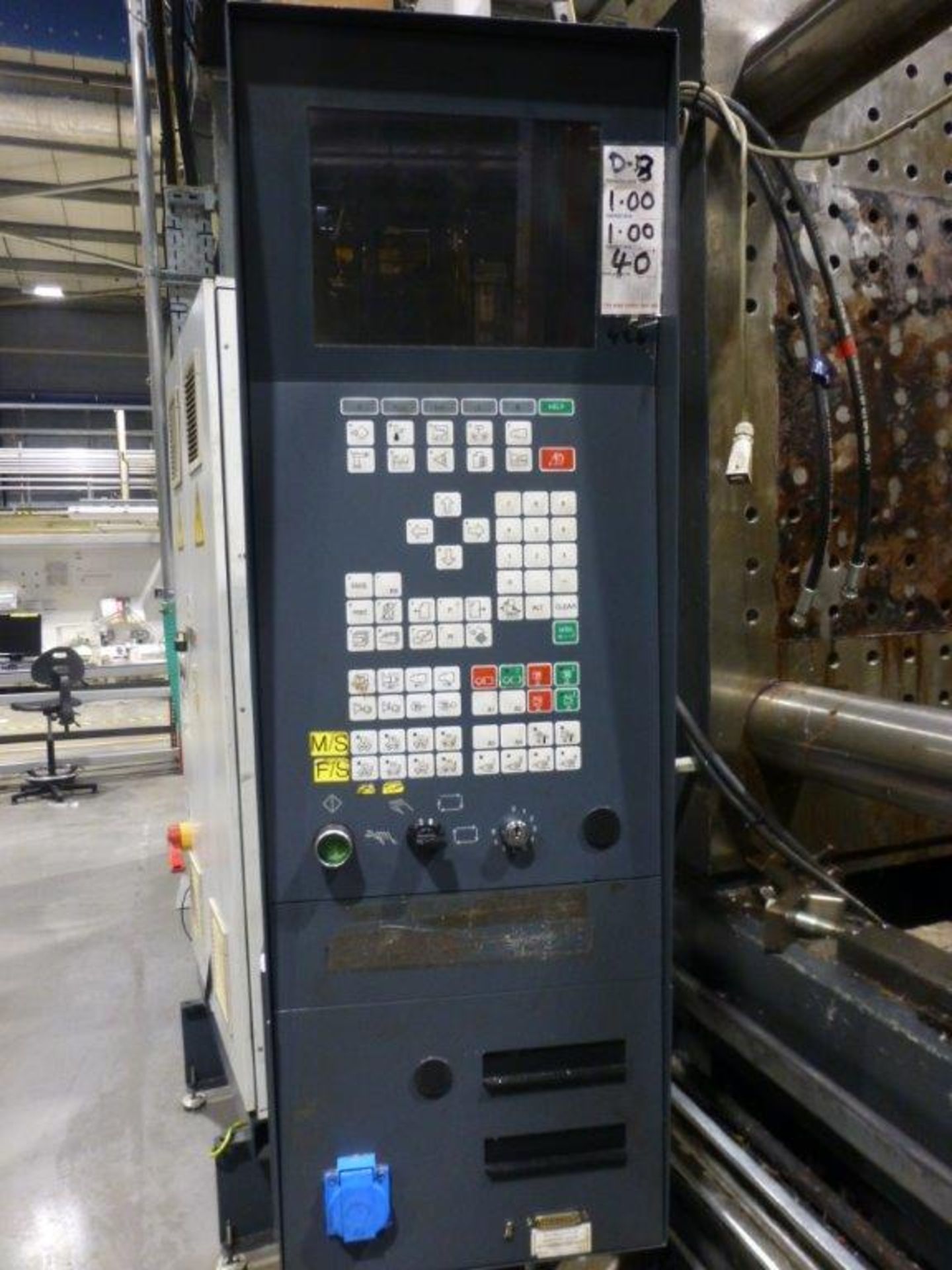 Ferromatik Milacron K-Tec 400 CNC Plastic Injection Moulding Machine Serial No. (570065) 2002 - Image 5 of 6