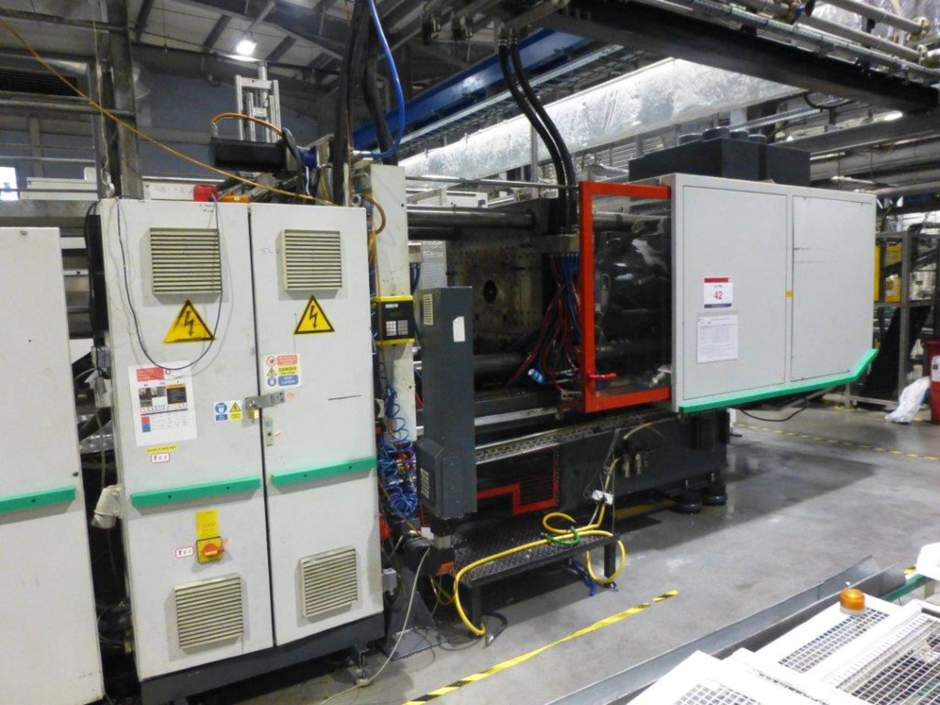 Ferromatik Milacron K 400-S CNC Plastic Injection Moulding Machine Serial No. 570012 (1998) 4000KN - Image 2 of 5