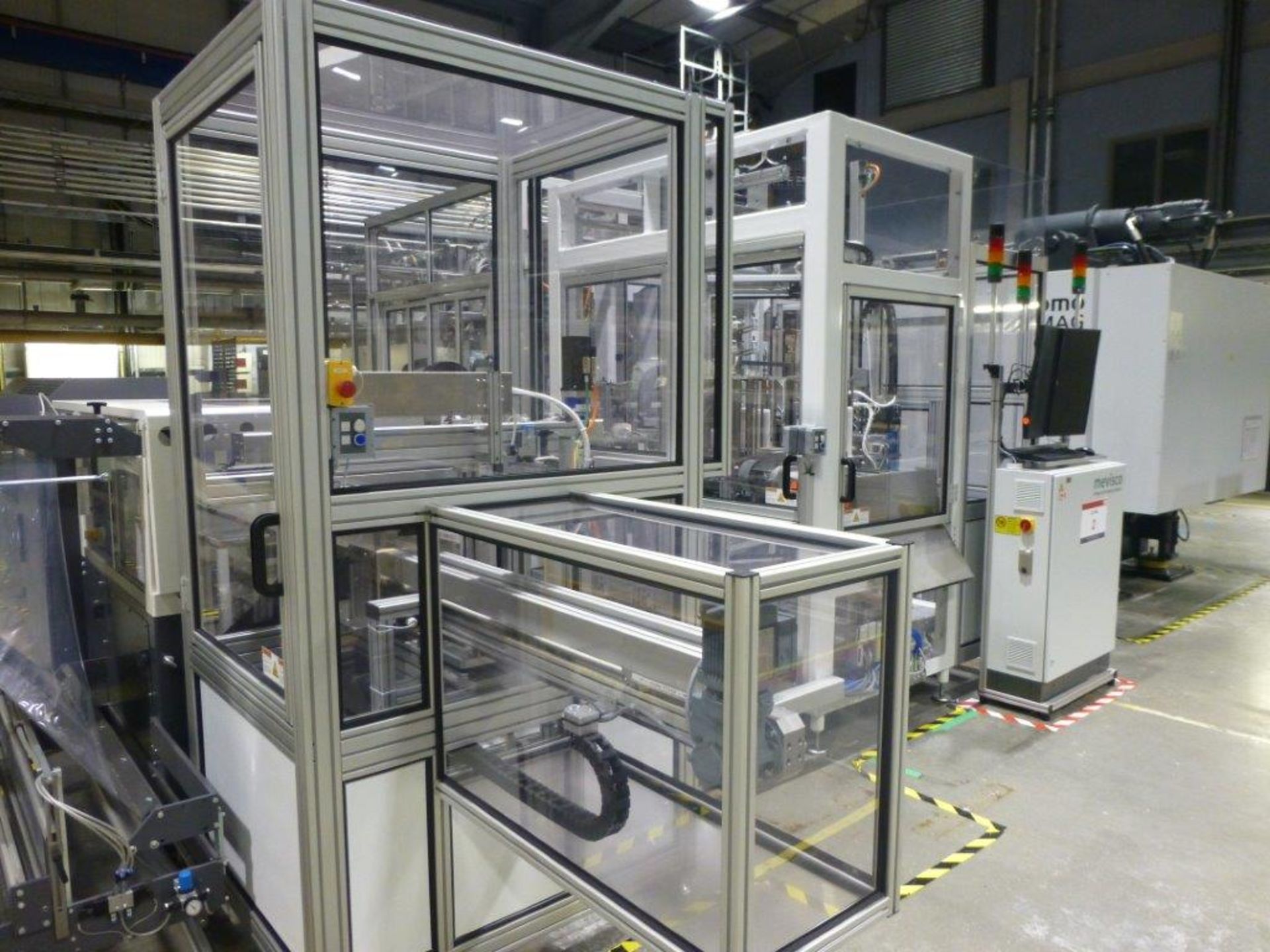 Waldorf Technik CNC triple lane 12 + 12 Hinge Lid automatic handling unit serial No: 10-785-500- - Image 4 of 9