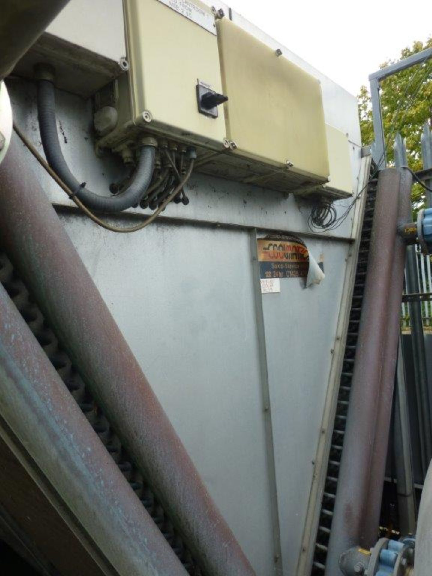 Coolmation VTB-L-266-900-H-3x400V-50Hz-108 12 fan vee configuration dryer/cooler. Disconnection at - Image 3 of 3
