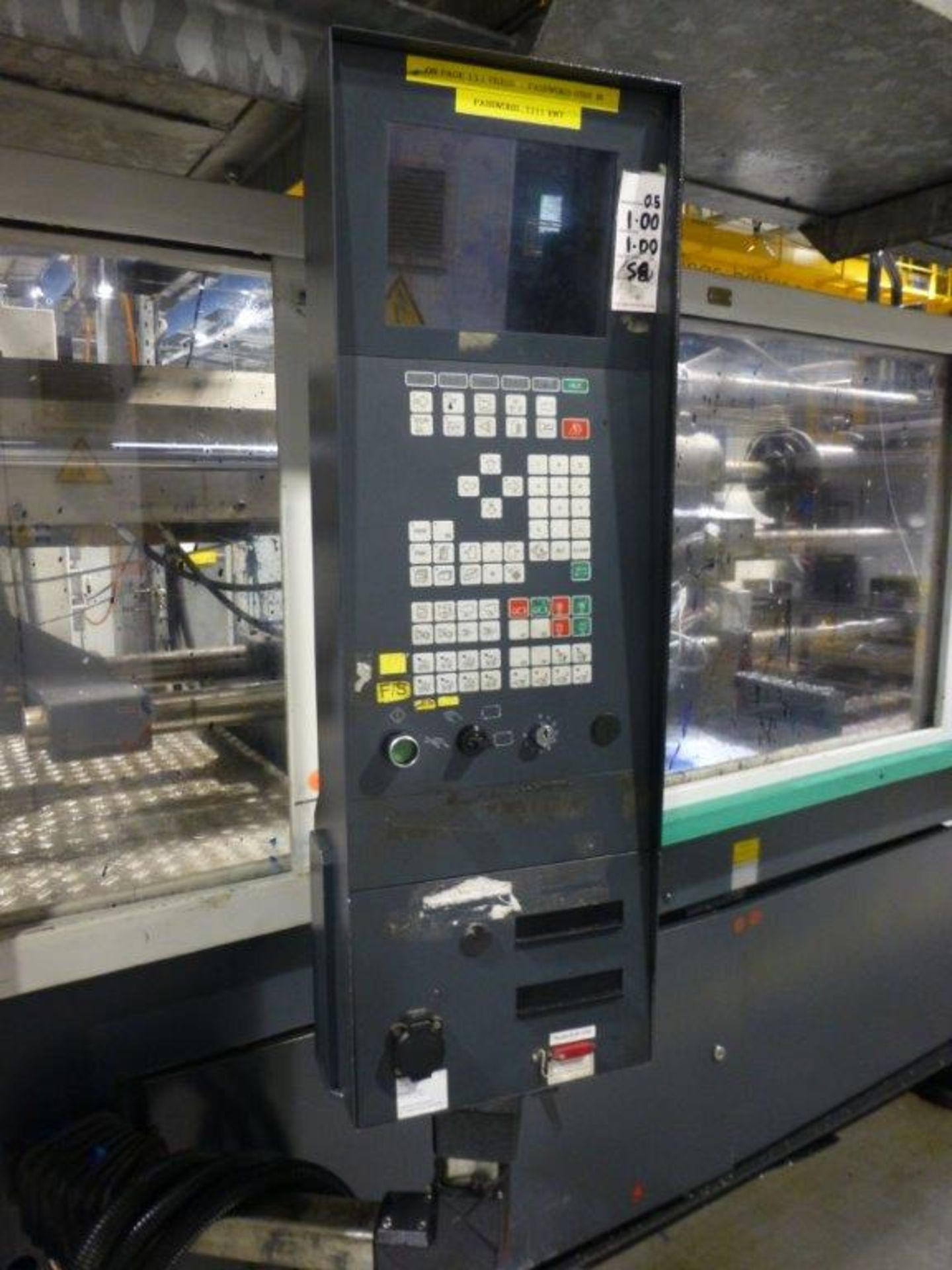 Ferromatik Milacron K 400-S CNC Plastic Injection Moulding Machine Serial No. 570034 (1999) 4000kN - Image 5 of 7