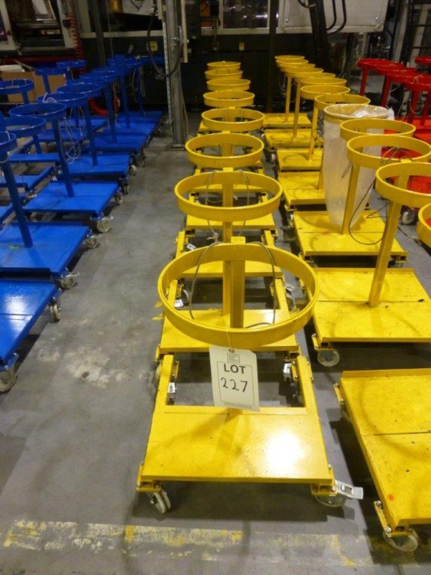 8 mobile single waste sack holders (yellow)