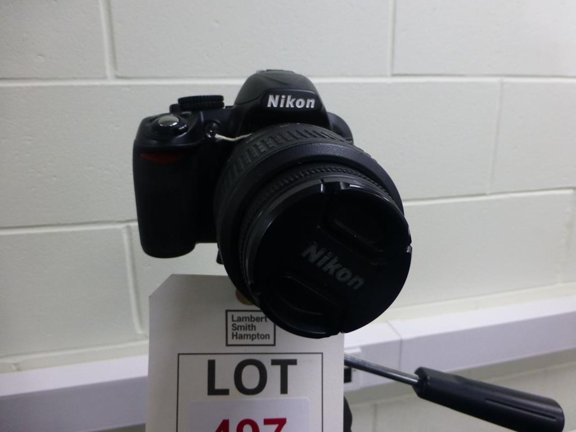 Nikon D3100 digital SLR camera with Nikon DXAF-SNIKKOR18-55mm lens, tripod, Nikon MH-25 charging - Image 2 of 2