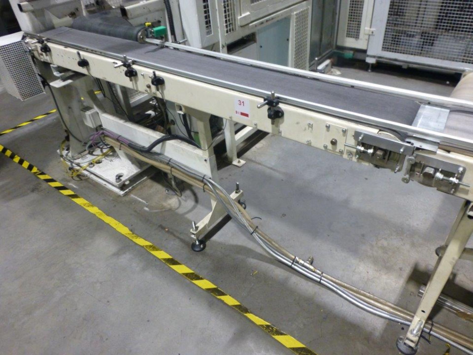 2000mm x 220mm powered belt conveyor and 1600mm x 560mm powered belt conveyor. Please note: A - Image 4 of 4
