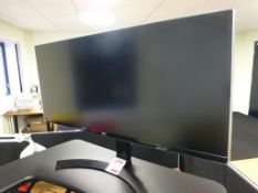 LG 34UM88-P widescreen LCD display