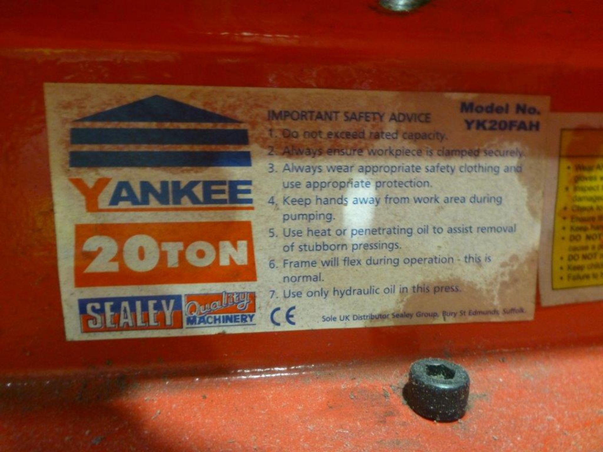 Sealey Yankee 20t YK20FAH modified hydraulic bearing press. Please note: A mandatory lift out - Image 2 of 2