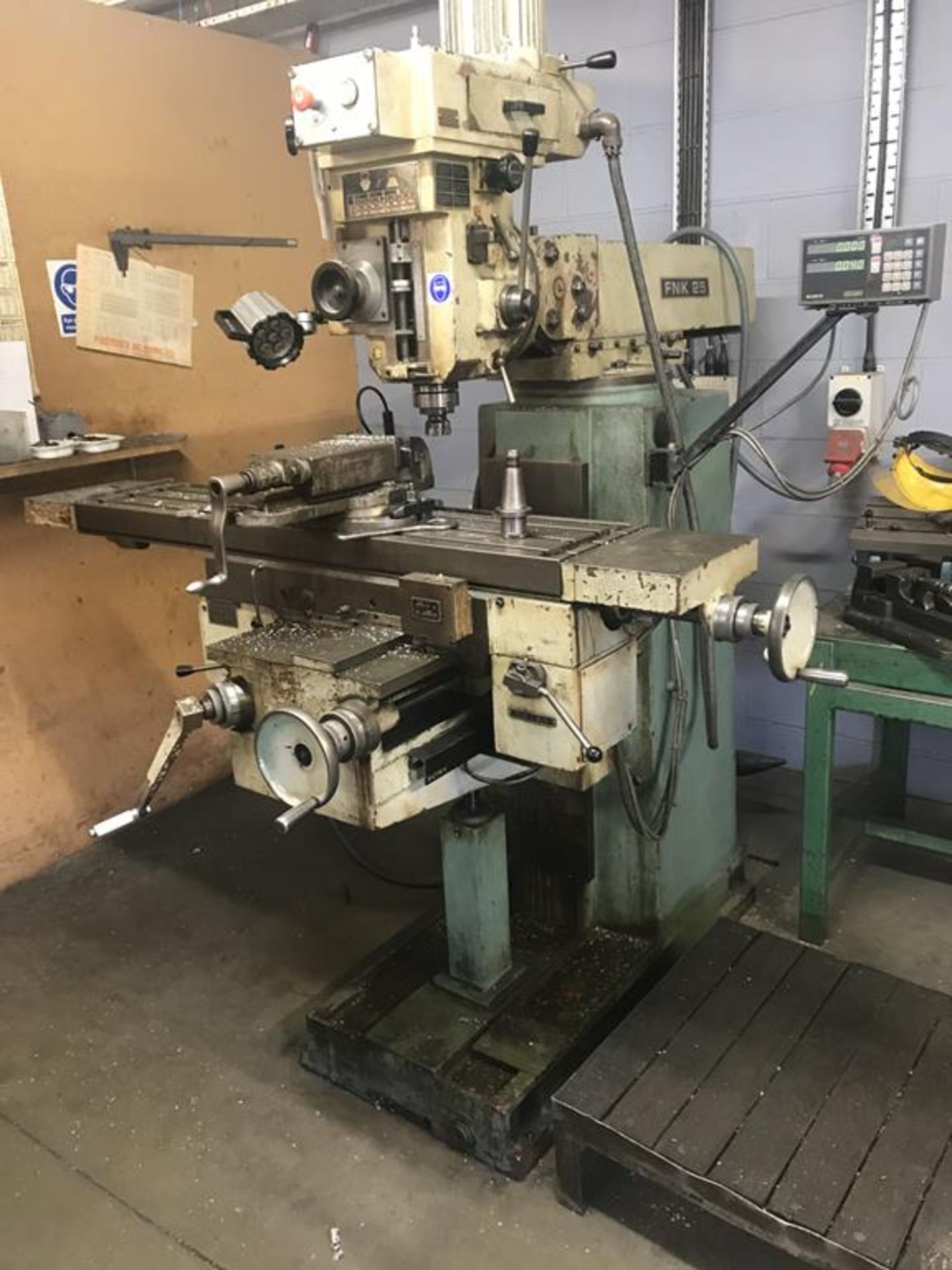 Tos Kurim FNK25 milling machine, serial No 11 321 (1985) with Sony Millman digital readout, 1260mm x